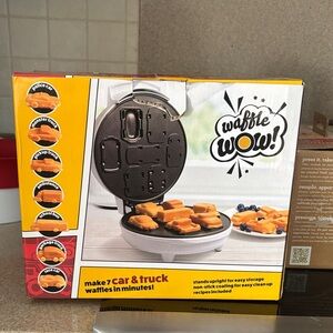Car & Truck Waffle Maker - Black